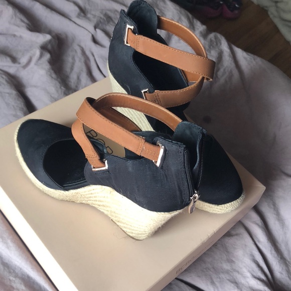 BCBG Wedges - Picture 3 of 6